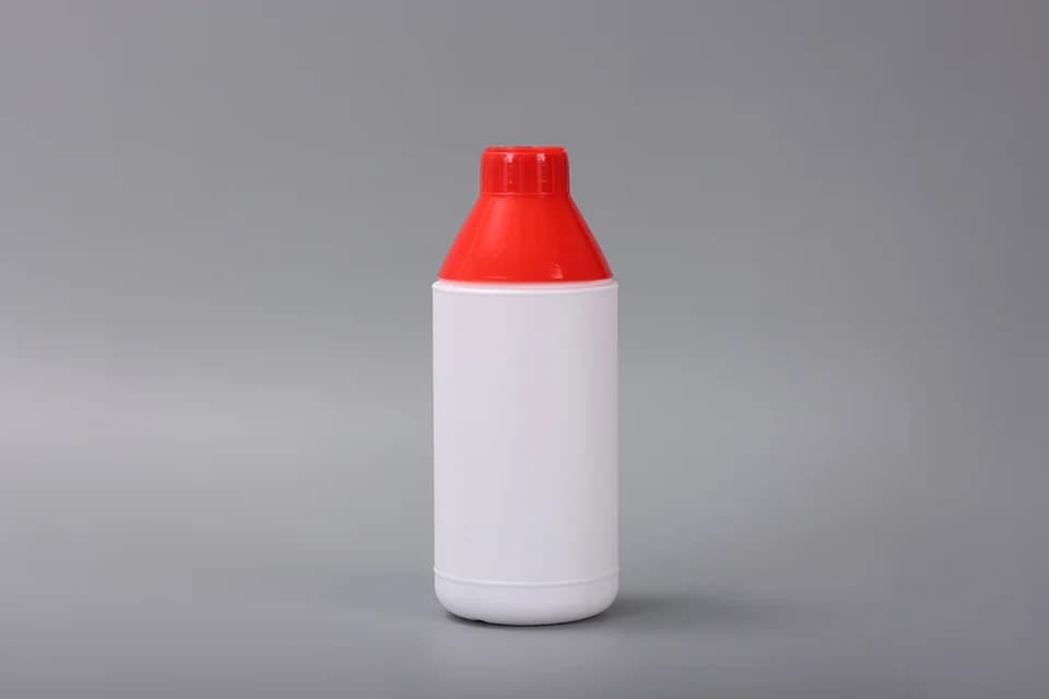 1000 ml HDPE Agrochemical Bottle, model 1L-03