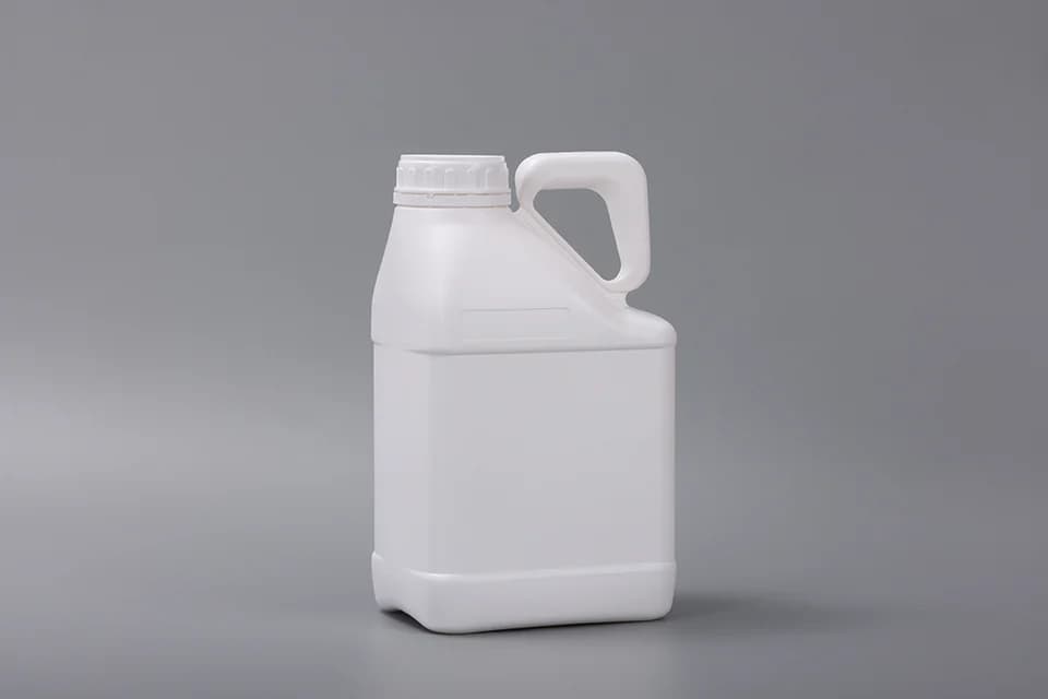 4 L HDPE Jerrycan, model 4L-18