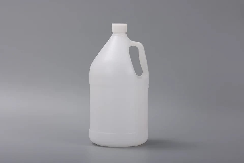 4 L HDPE Jerrycan, model 4L-19