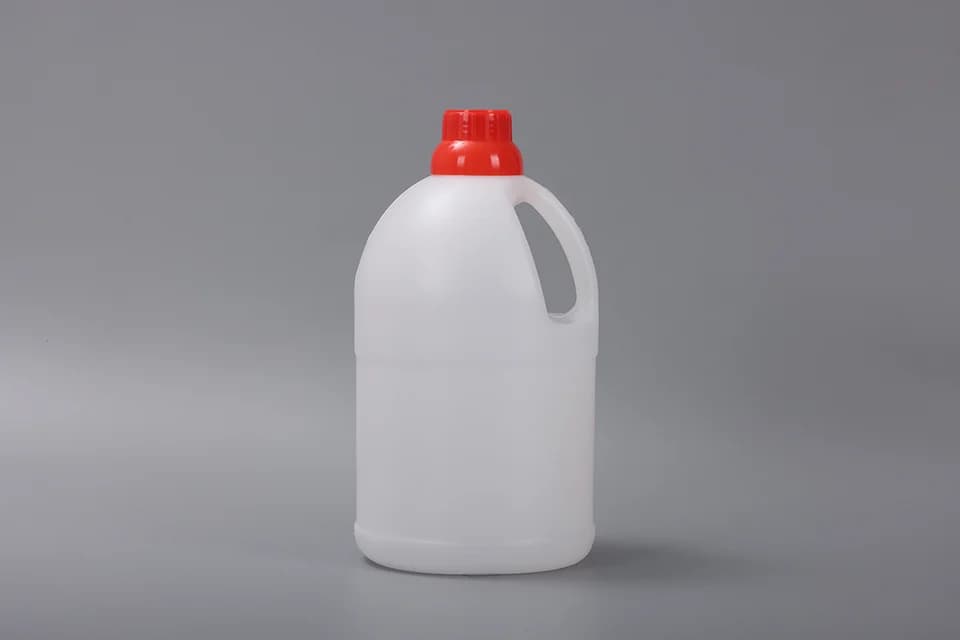 5 L HDPE Jerrycan, model 5L-28