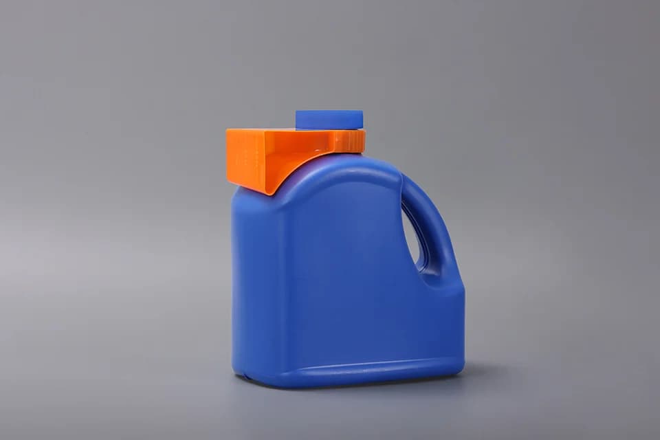 5 L HDPE Jerrycan, model 5L-29