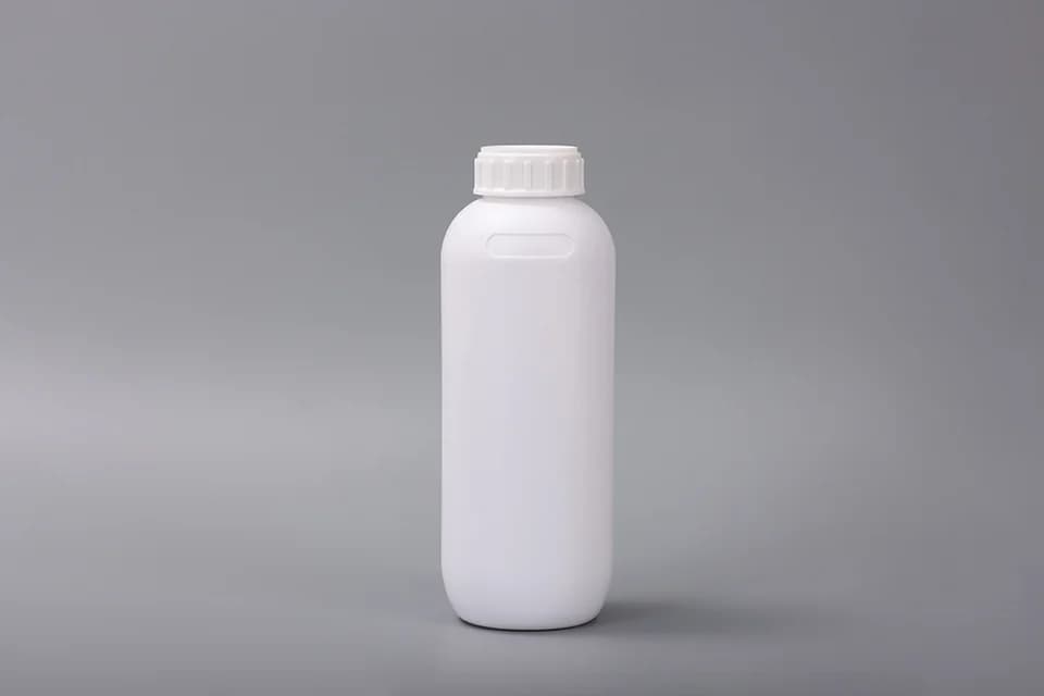 1000 ml HDPE Agrochemical Bottle, model 1L-17