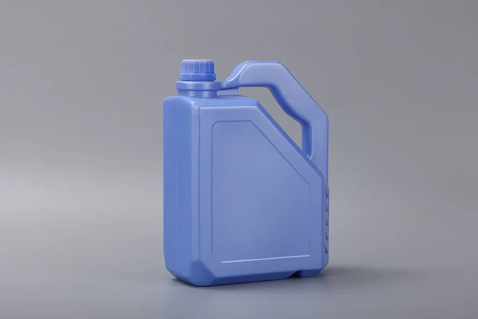 4 L HDPE Jerrycan, model 4L-02